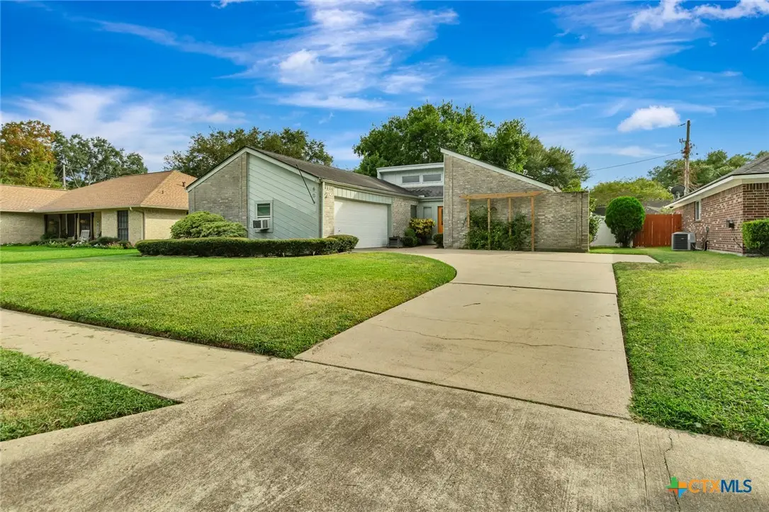607 Bedivere Drive, Victoria, TX 77904 - #1