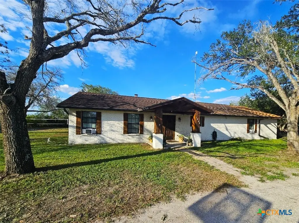 1024 Fm 1145, Kenedy, TX 78119 - #1