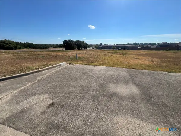 6004 E Veterans Memorial Boulevard, Killeen, TX 76543