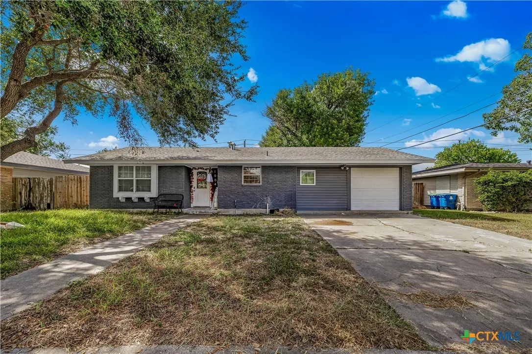 1004 Diomede Street, Portland, TX 78374 - #1