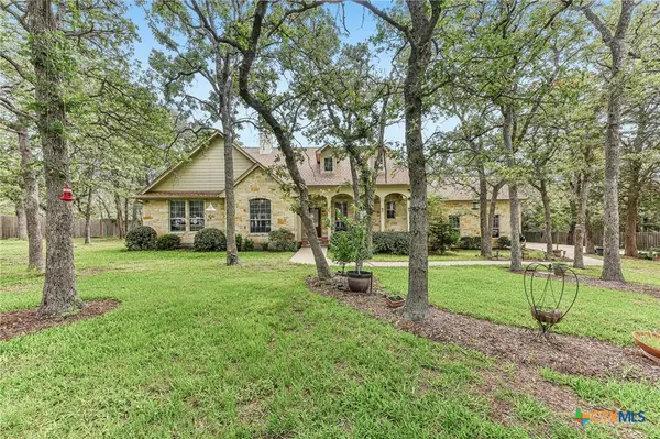 109 Elm Wood Drive, Elgin, TX 78621