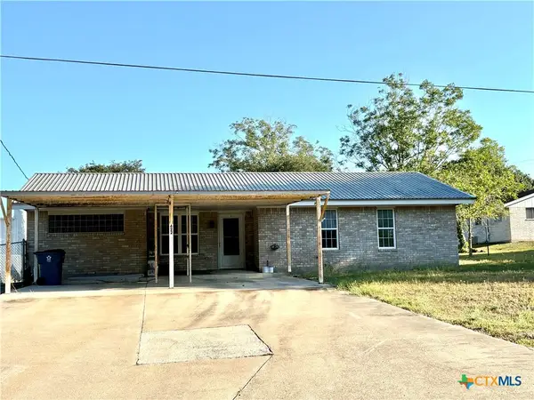422 W Franklin Street, Goliad, TX 77963