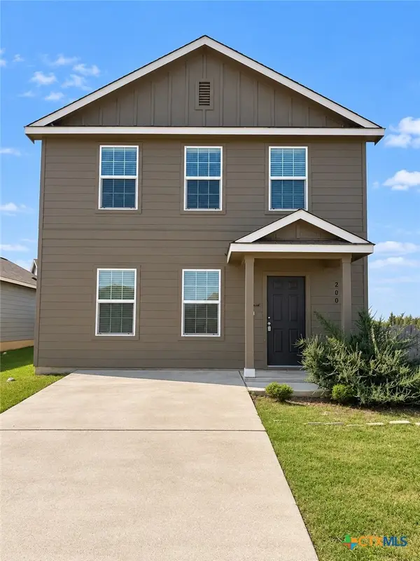 200 Texas Angel Way, Jarrell, TX 76537