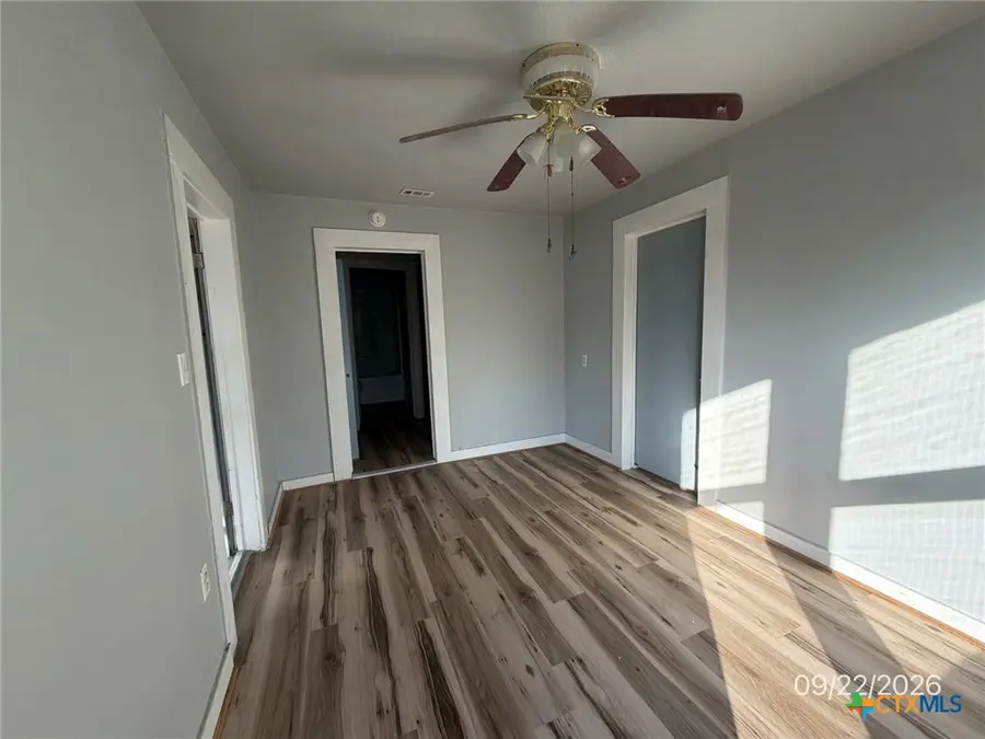 117 W San Saba Street, Lometa, TX 76853 - #2