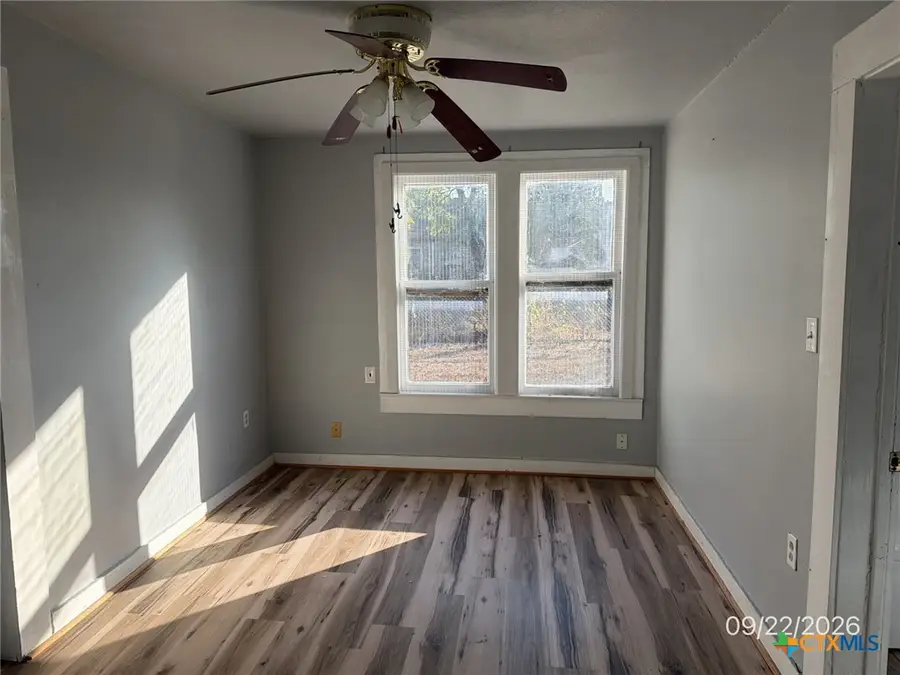 117 W San Saba Street, Lometa, TX 76853 - #3
