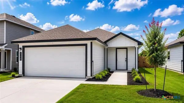 117 Mullins Drive, Rockdale, TX 76567