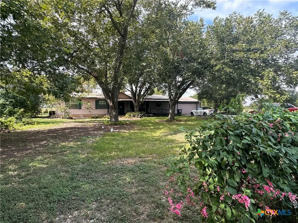 9732 Fm 621, Staples, TX 78670 - #1