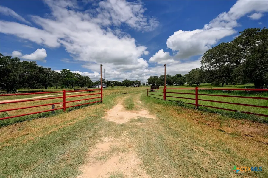 2901 Mule Creek Road, Harwood, TX 78632 - #2