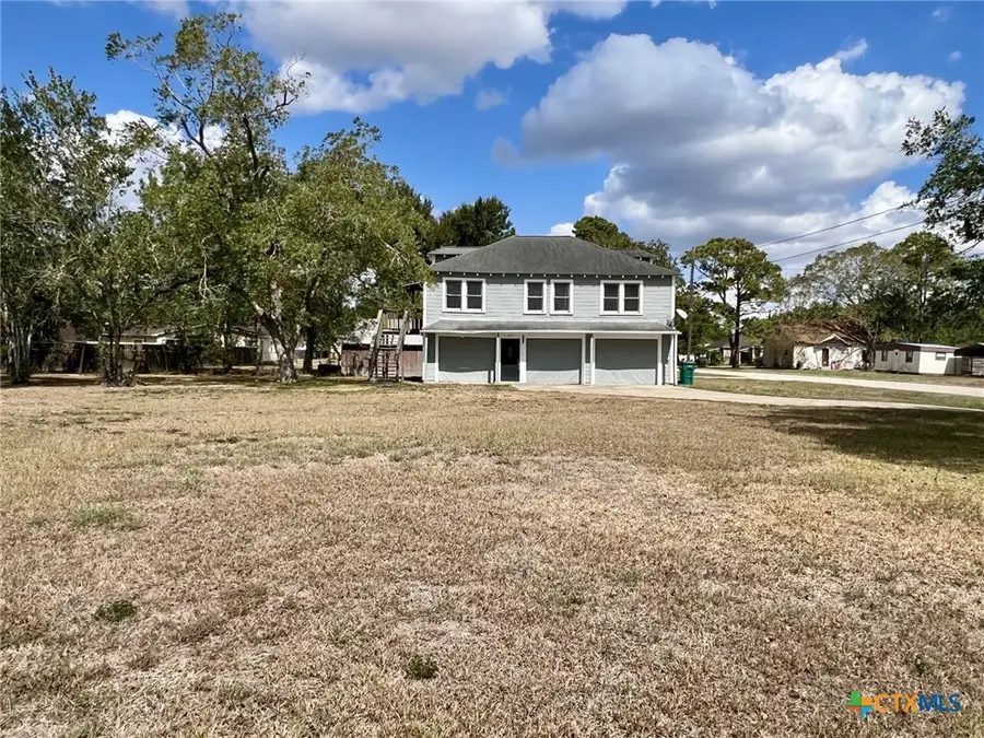 407 S Second Street, Ganado, TX 77962 - #2