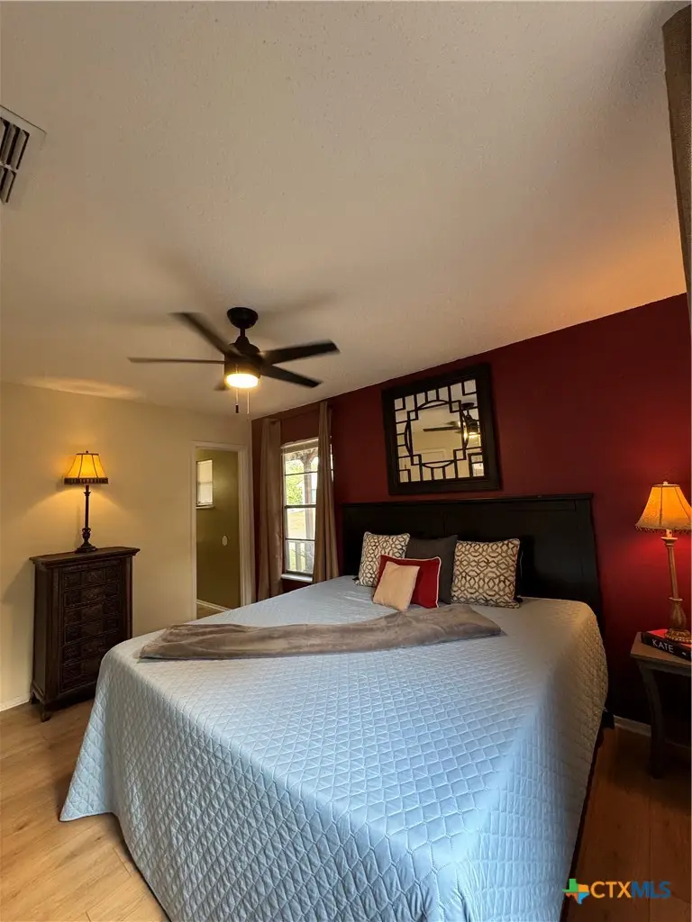 15 Cliffside Drive, Morgans Point Resort, TX 76513 - #2