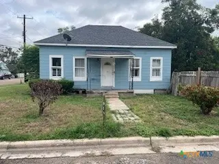 911 Pine Street, Victoria, TX 77901 - #1