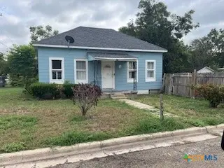 911 Pine Street, Victoria, TX 77901 - #2
