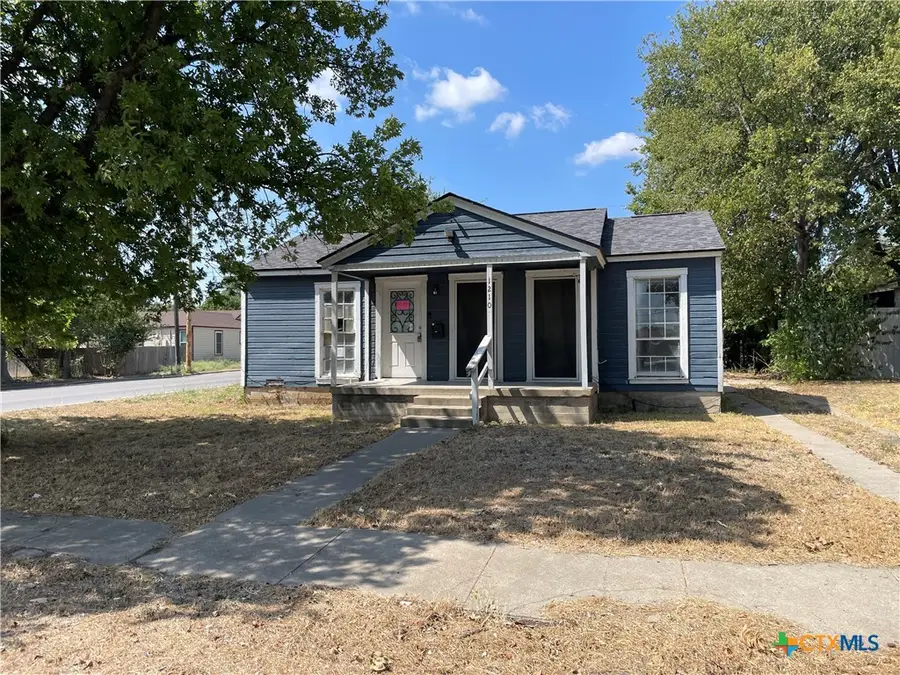 1210 S 3rd Street, Temple, TX 76504 - #2