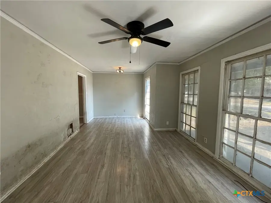 1210 S 3rd Street, Temple, TX 76504 - #3