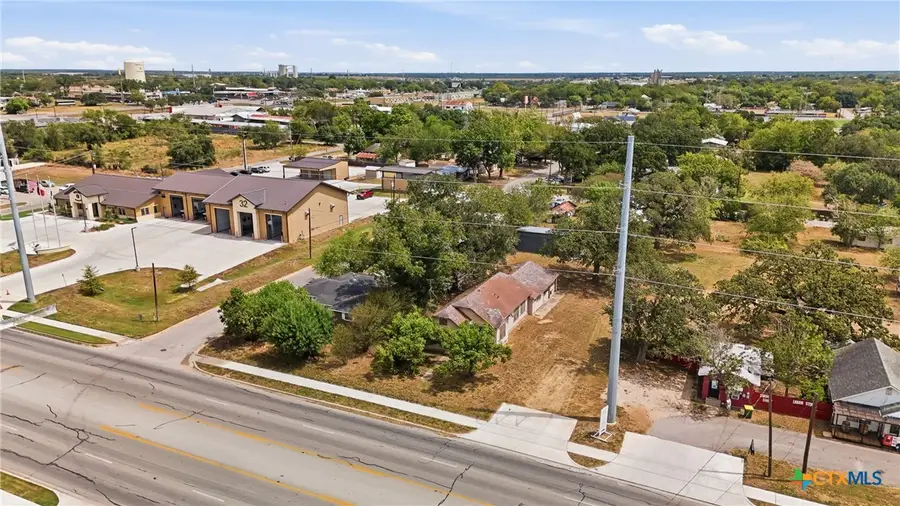 1602 Water (us Hwy 183 Bypass) Street, Gonzales, TX 78629 - #3