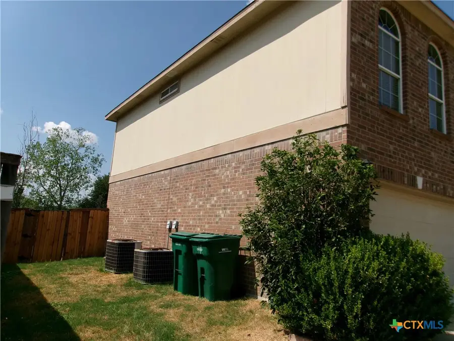 116 W Iowa Drive, Harker Heights, TX 76548 - #2