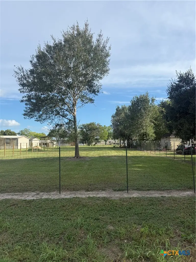 TBD Cedar Street, Edna, TX 77957 - #3