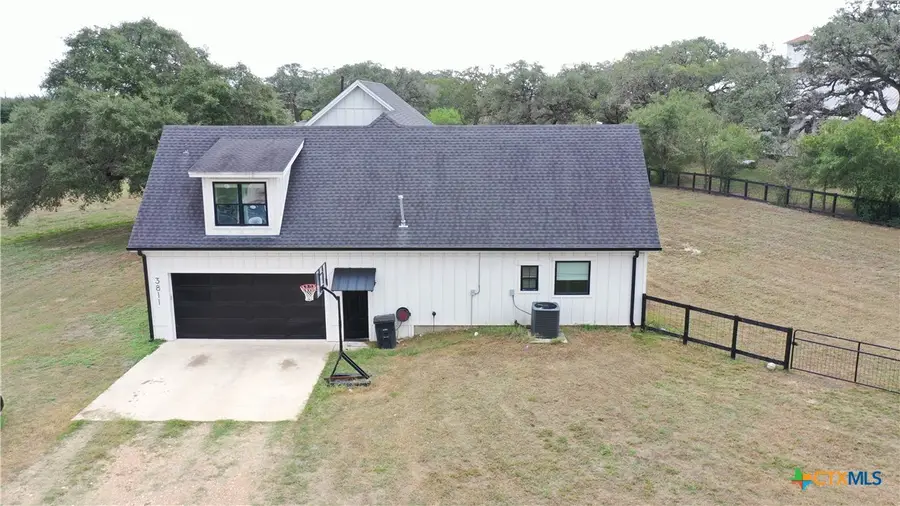 3811 Us Highway 183 South, Cuero, TX 77954 - #2