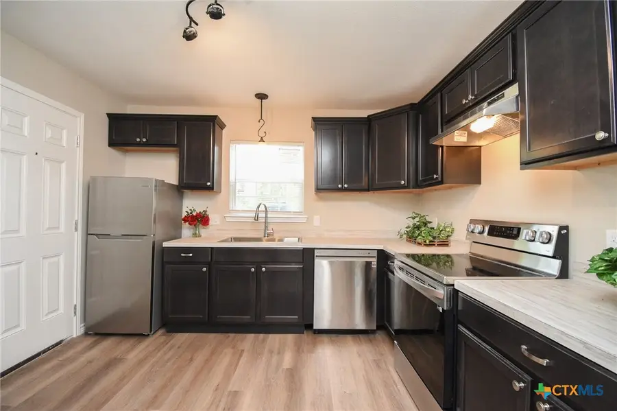 2002 Morningside Street, Victoria, TX 77901 - #3