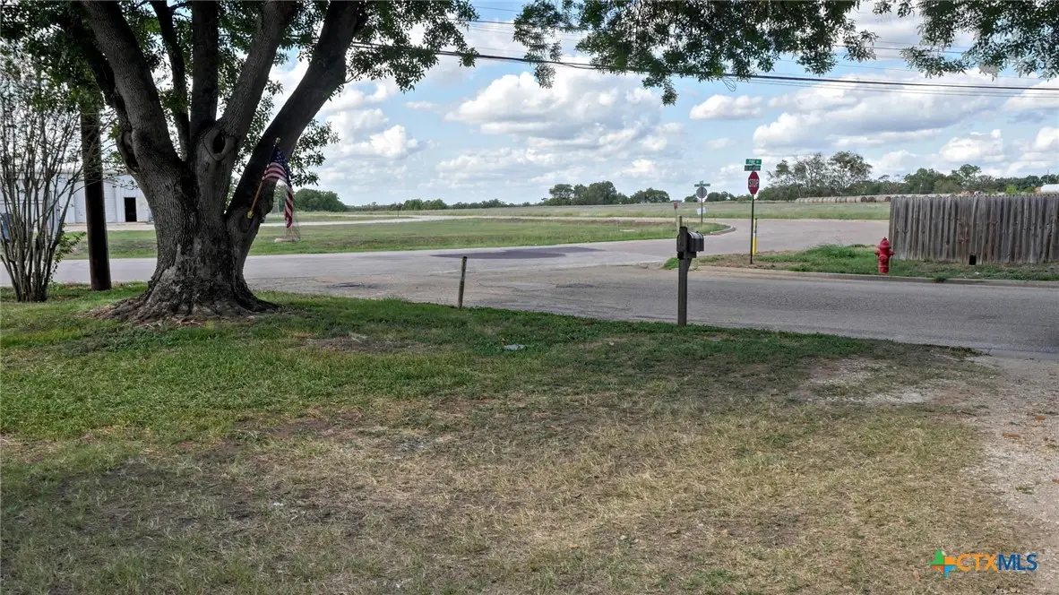 939 Pine Drive, Caldwell, TX 77836 - #1