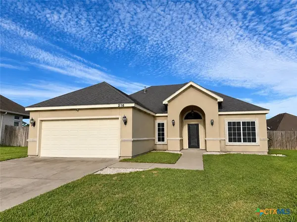 216 Amberglow Court, Victoria, TX 77904