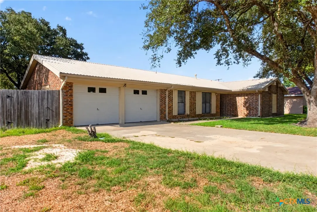1008 Virgina Street, Edna, TX 77957 - #1