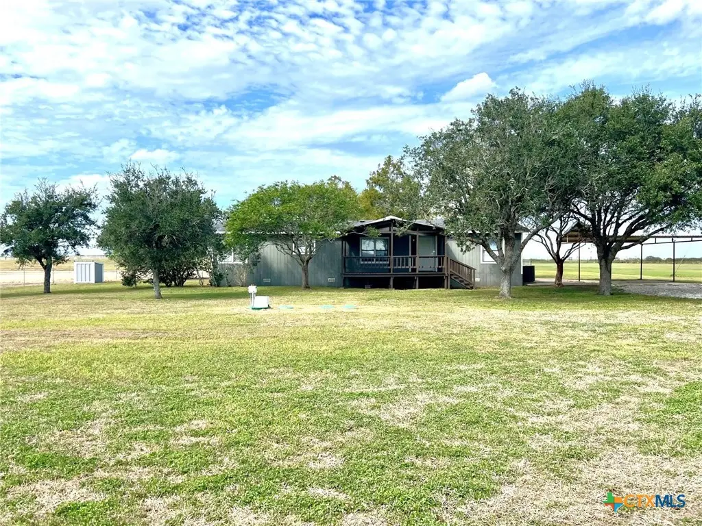 342 County Road 412, Edna, TX 77957 - #1