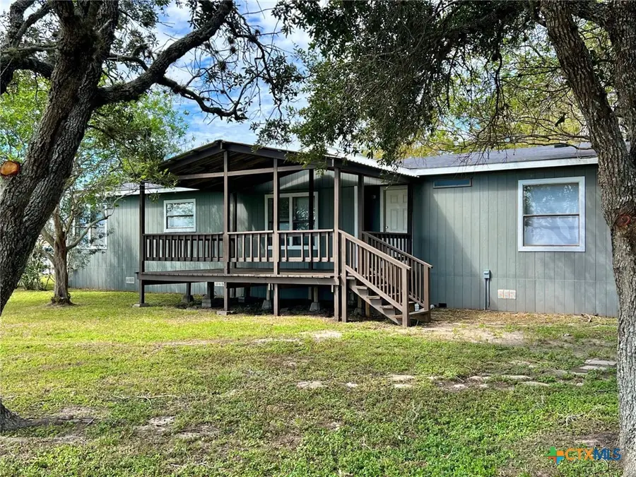 342 County Road 412, Edna, TX 77957 - #3
