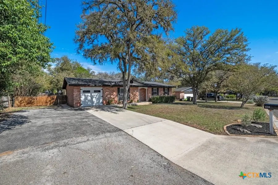 618 Dartmouth Street, San Marcos, TX 78666 - #2