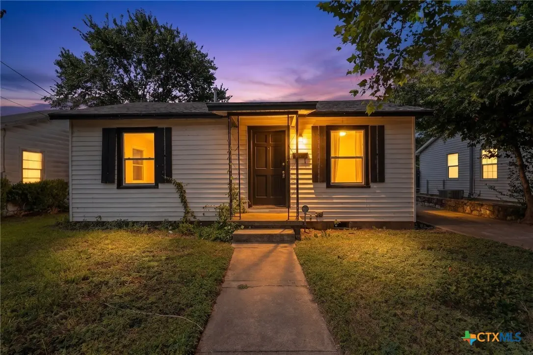 4703 Leslie Avenue, Austin, TX 78721 - #1