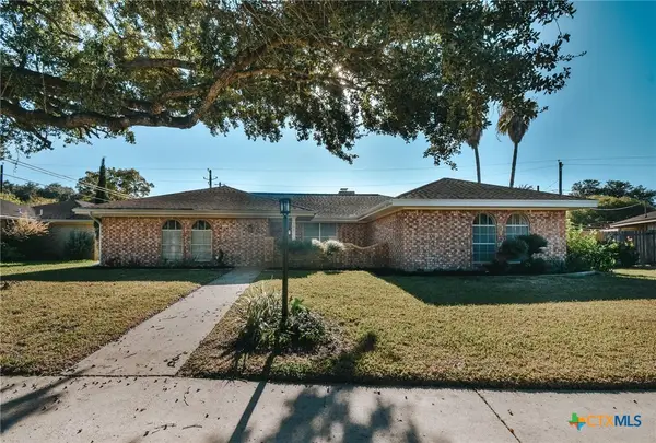 205 King Arthur Street, Victoria, TX 77904