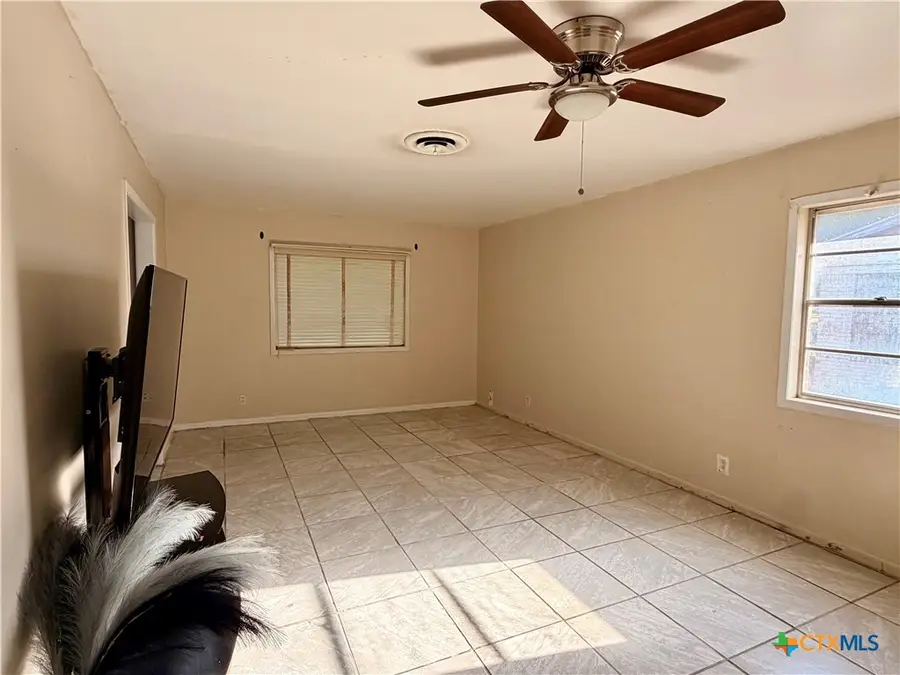 3206 Erwin Avenue, Victoria, TX 77901 - #3