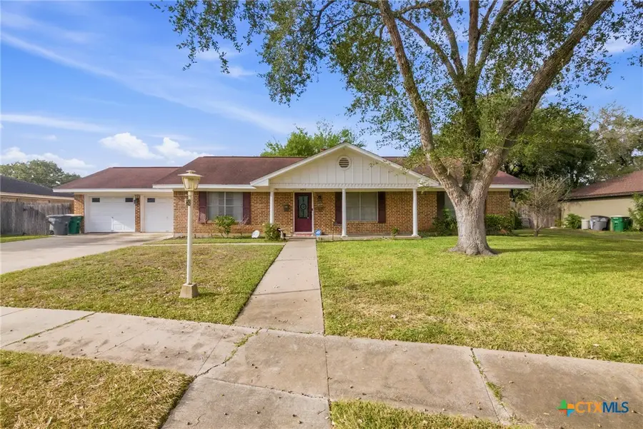 403 Salisbury Lane, Victoria, TX 77904 - #3