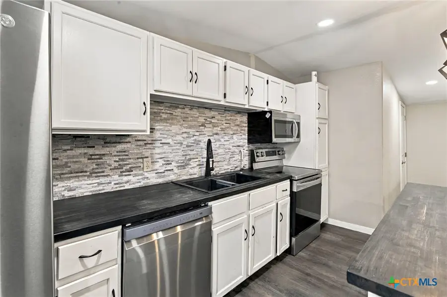 444 Price Road, Victoria, TX 77905 - #2