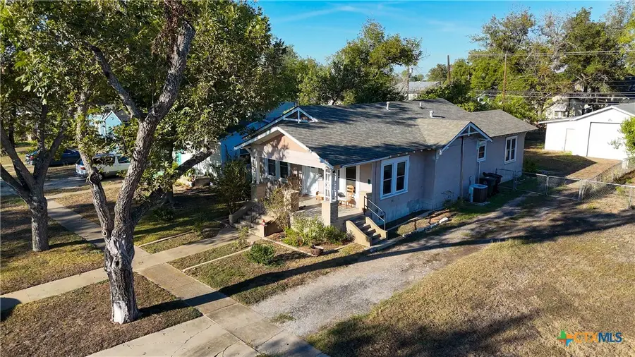 206 S 27th Street, Temple, TX 76504 - #2