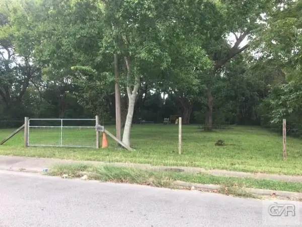 221 S Bell Drive, Texas City, TX 77591