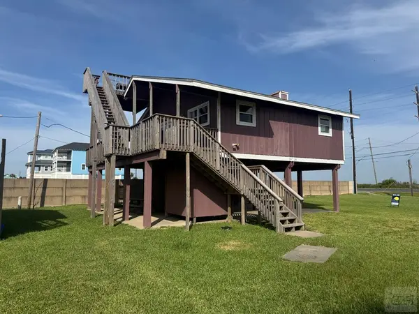 16716 Jamaica Beach Road, Jamaica Beach, TX 77554