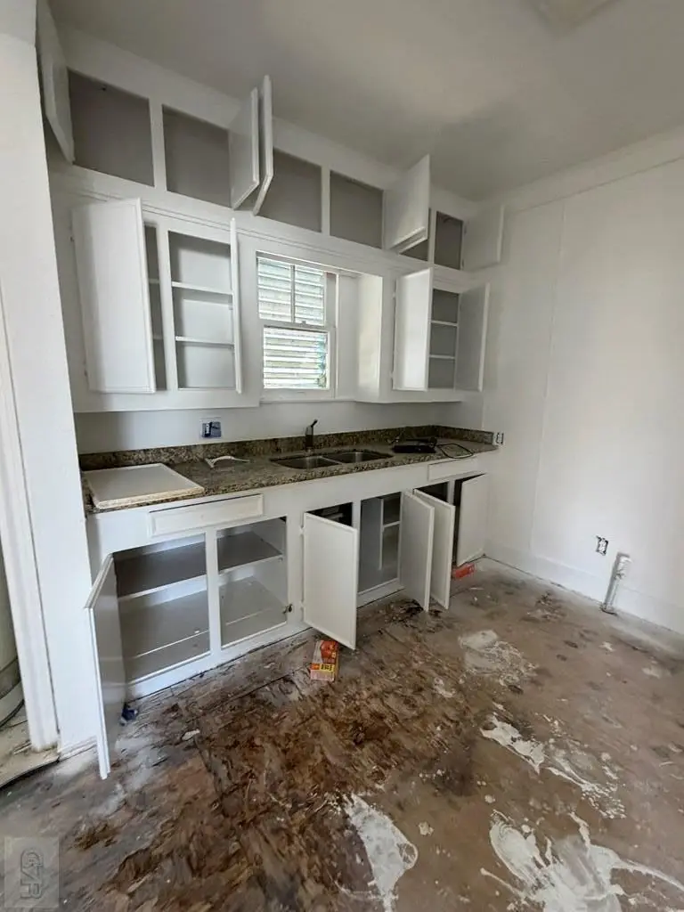 4908 Q 1/2, Galveston, TX 77551 - Image #2