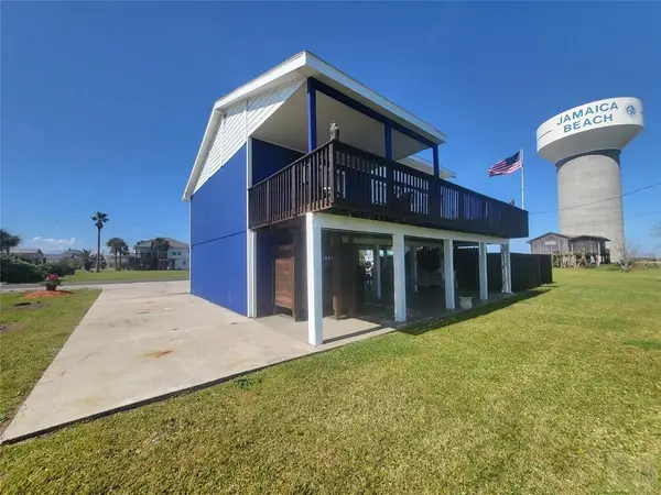 16527 Lewis Scott Road, Jamaica Beach, TX 77554