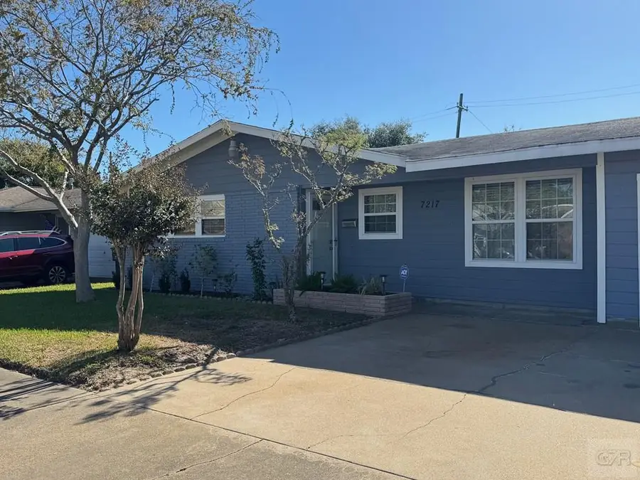 7217 Poplar Drive, Galveston, TX 77551 - #2