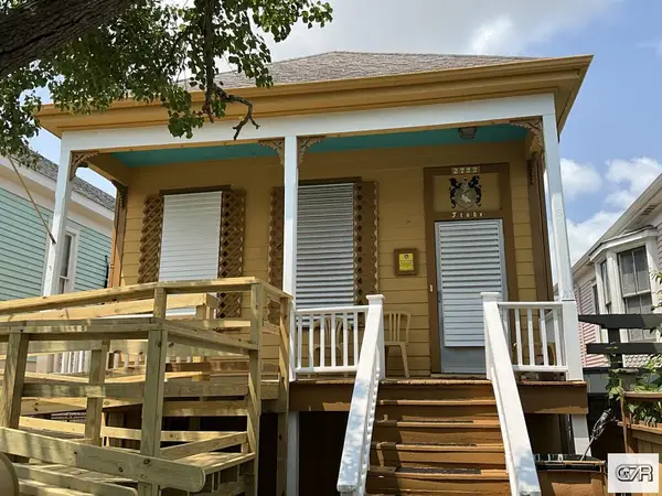 3722 Ursuline Street, Galveston, TX 77550
