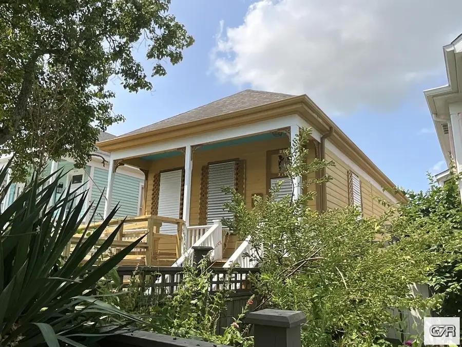 3722 Ursuline Street, Galveston, TX 77550 - #3