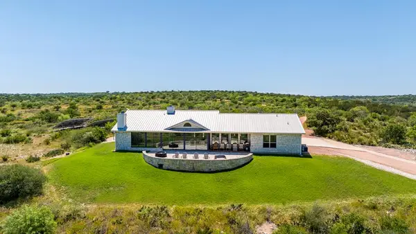 256 Persimmon Point, Mason, TX 76856