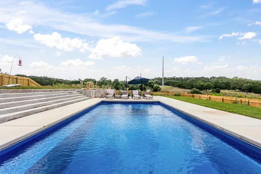 903 Eichen Strasse, Fredericksburg, TX 78624 - Image #2