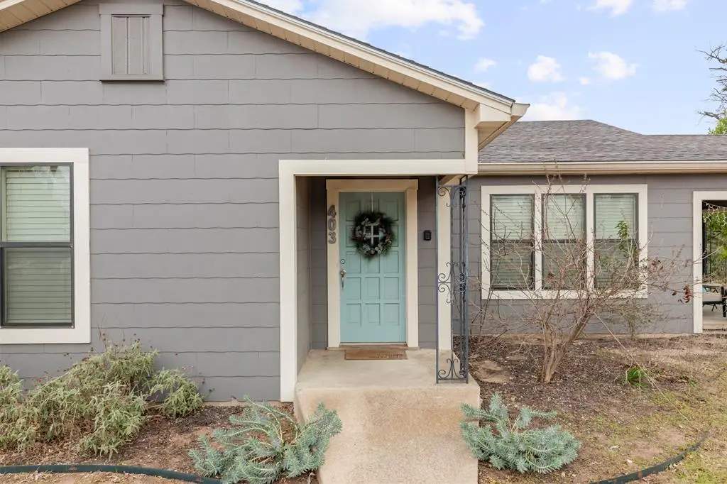 403 E Schubert St, Fredericksburg, TX 78624 - Image #1