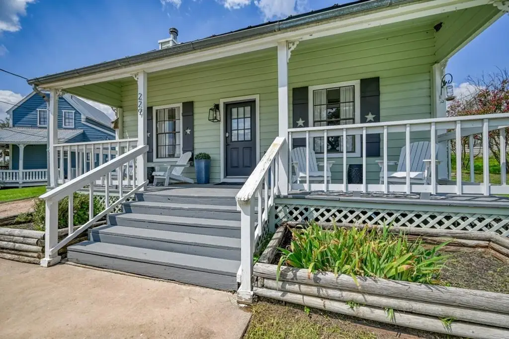 229 Sunday Circle, Fredericksburg, TX 78624 - #1
