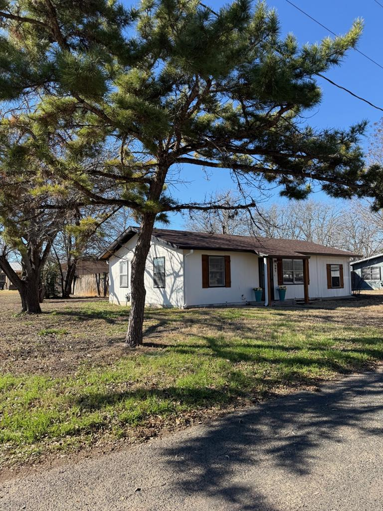 907 Apple St, Fredericksburg, TX 78624 - #1