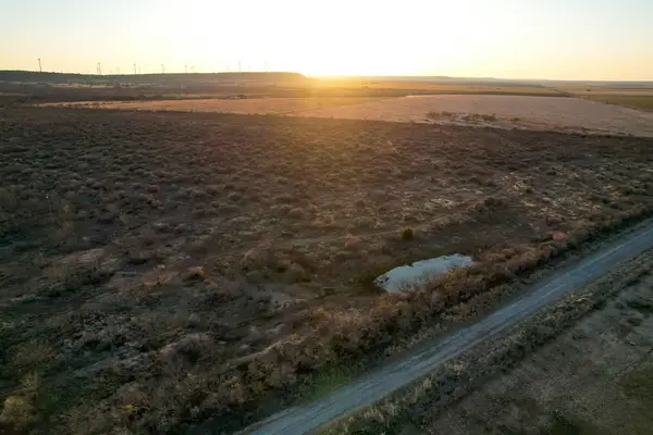 120 N County Rd 306, Lohn, TX 76852