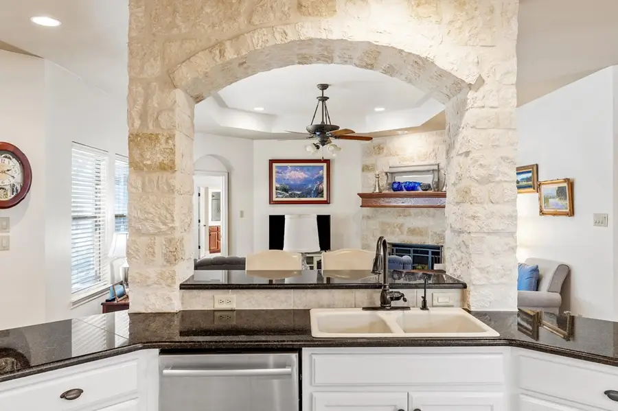 156 Northview Lane, Fredericksburg, TX 78624 - #3