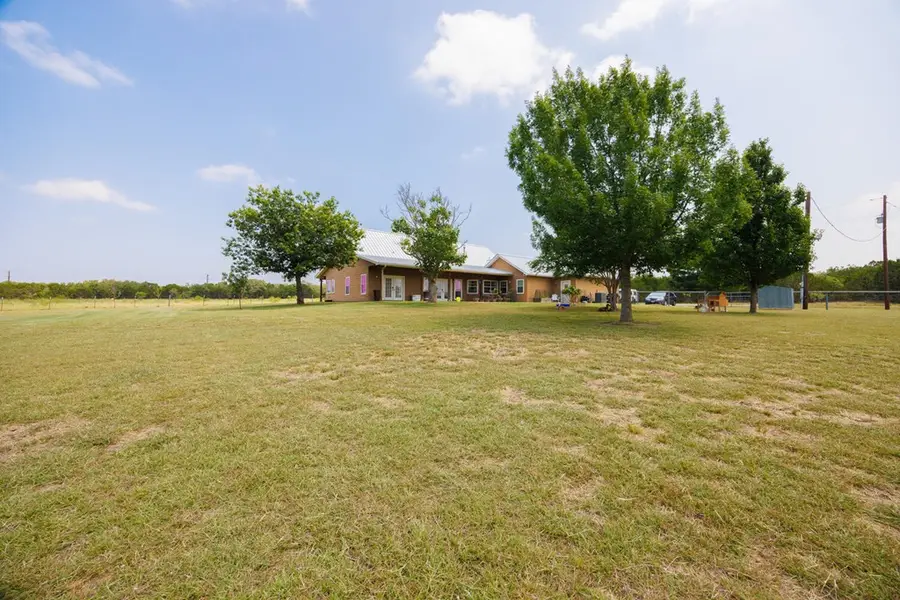 192 Indian Oaks, Blanco, TX 78606 - #2